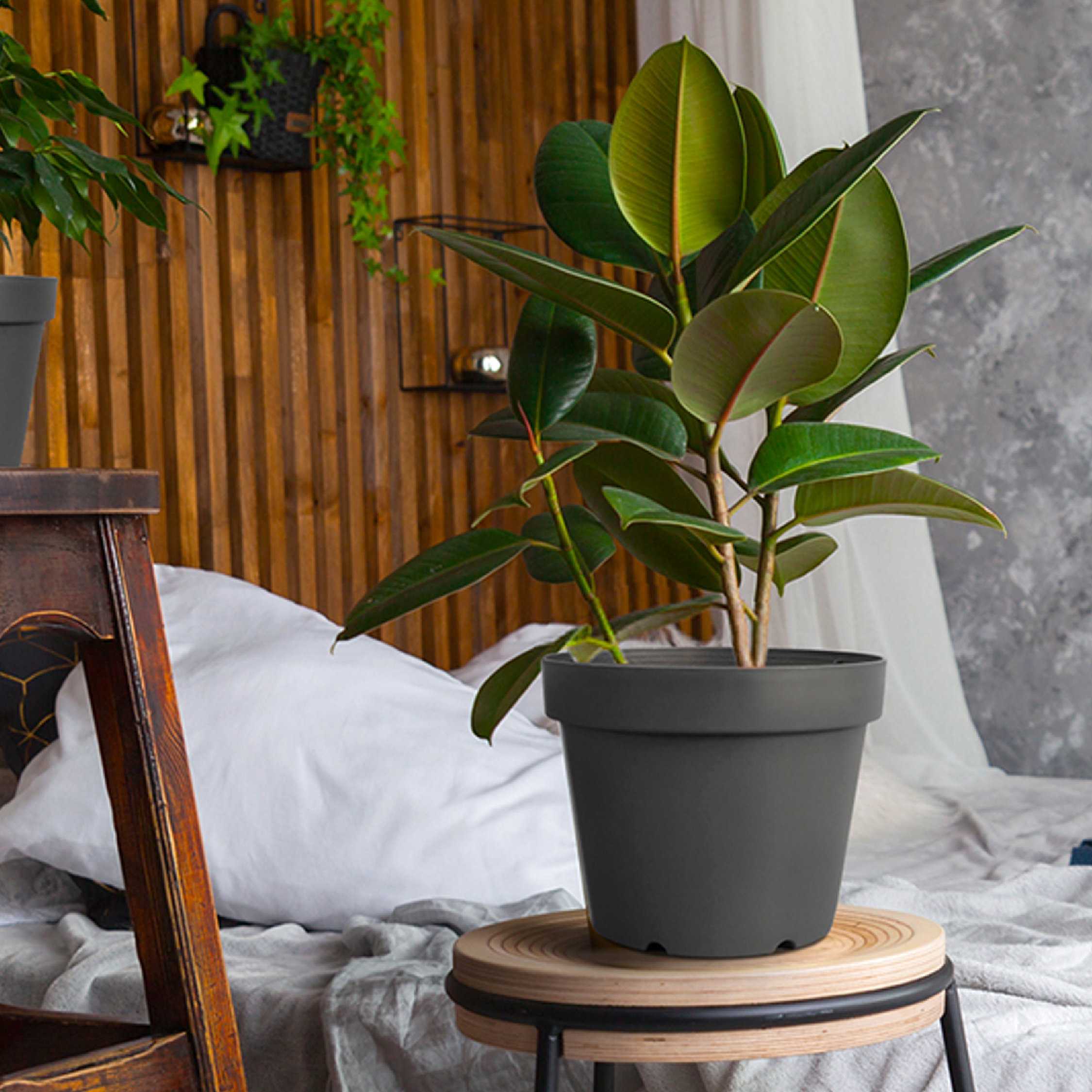 Tenen Series Flower Pot - Bronze